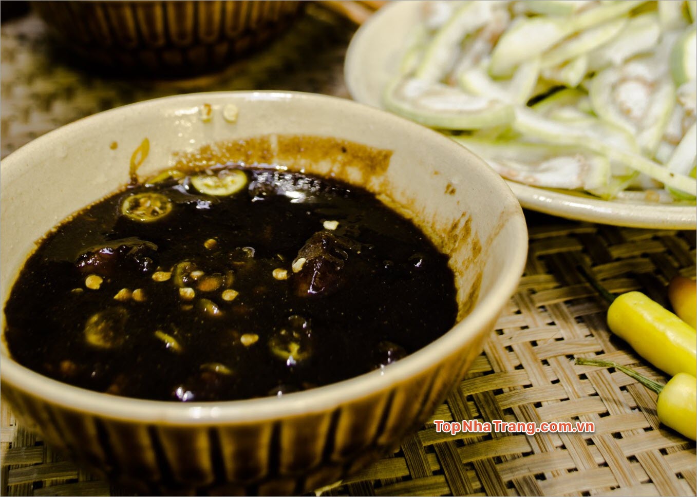 Mắm ruột cá – Đặc sản Nha Trang nổi tiếng